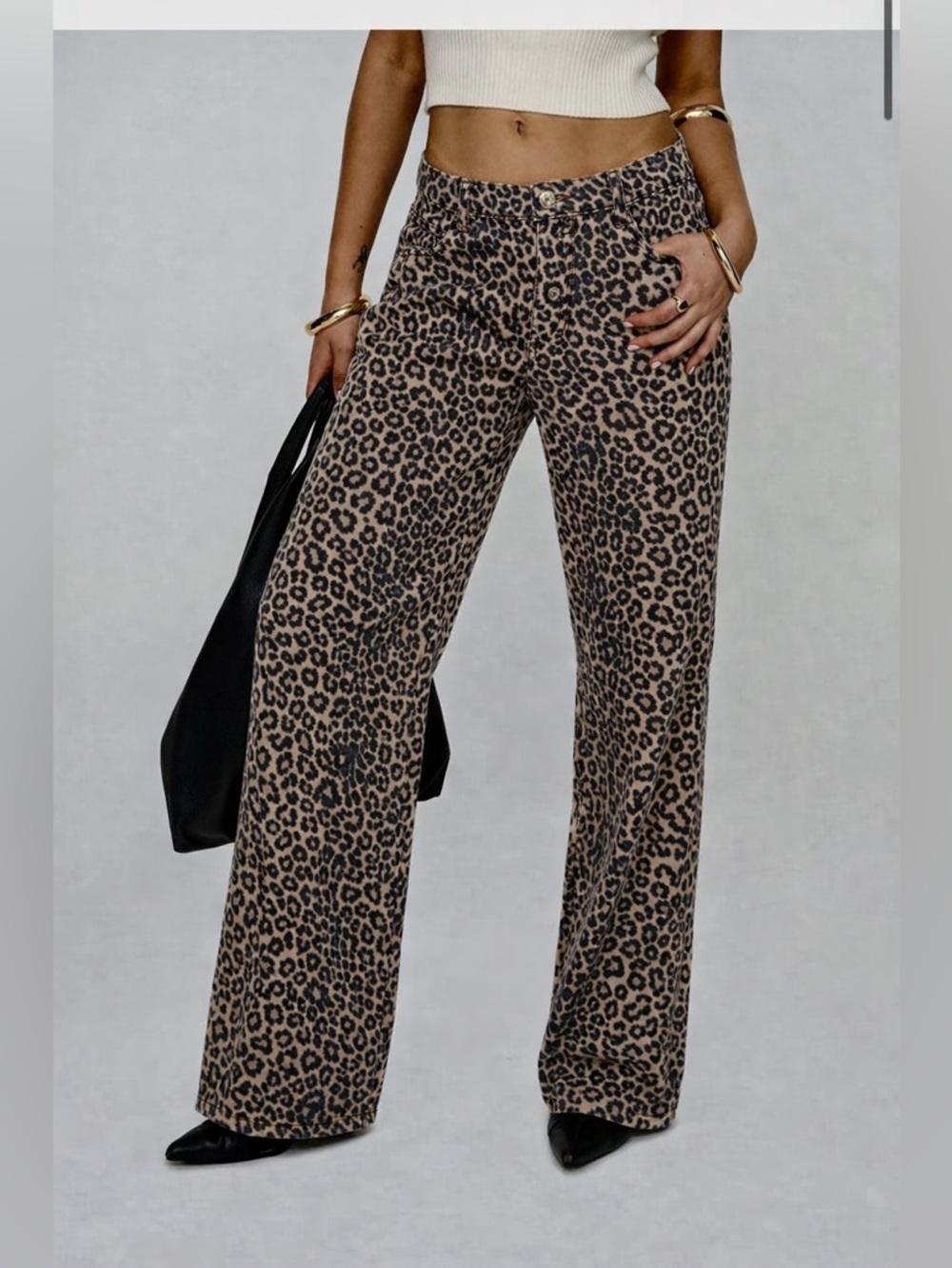 High-waisted, straight-leg leopard print Jeans XL NWOT